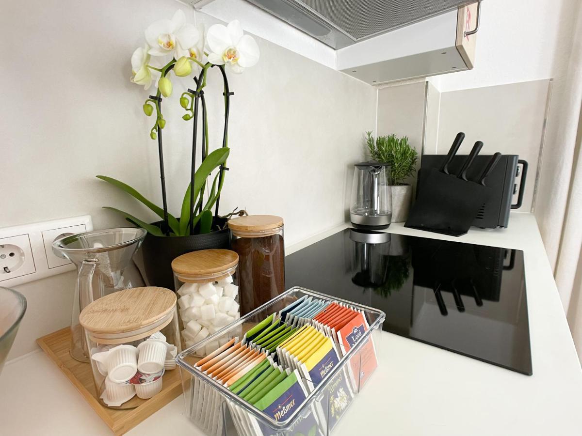 M-Style 01 Apartment Mit Terrasse Und Gasgrill, 24H Self-Check-In, Free Parking, Netflix Nürnberg Eksteriør bilde