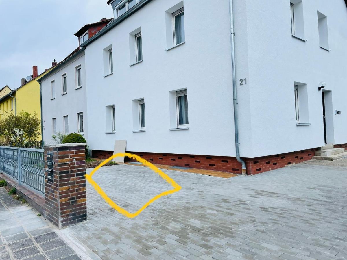 M-Style 01 Apartment Mit Terrasse Und Gasgrill, 24H Self-Check-In, Free Parking, Netflix Nürnberg Eksteriør bilde